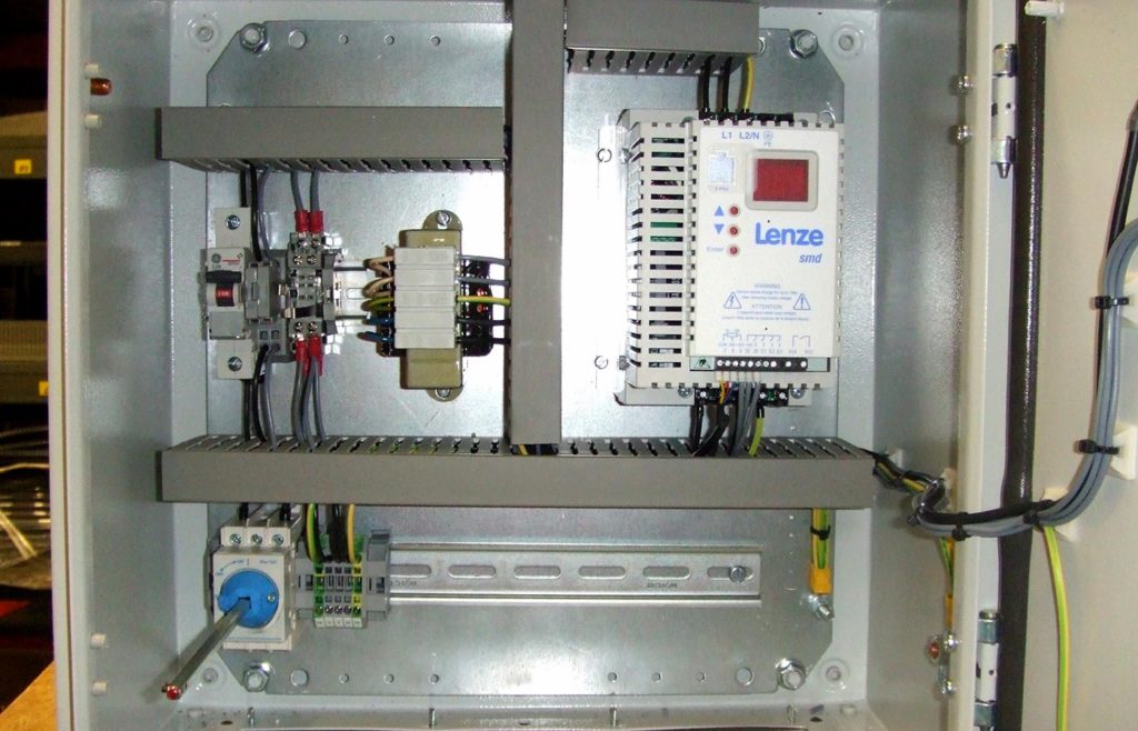 Modern Drives &amp; Controls - Bespoke Control Panels